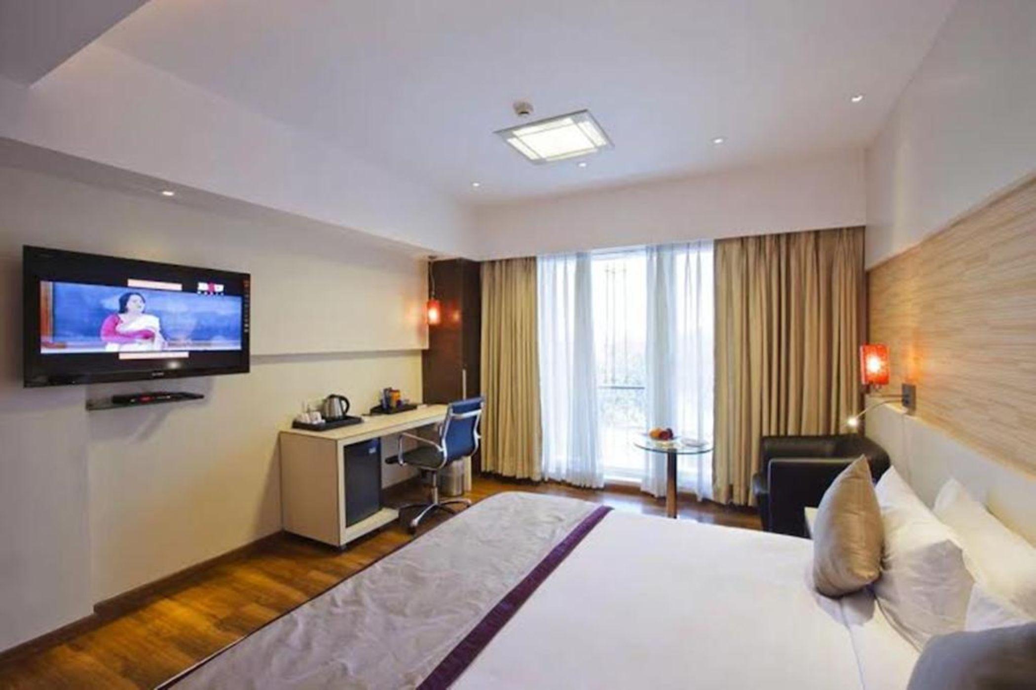 Spree Shivai Hotel Pune Pimpri-Chinchwad Экстерьер фото