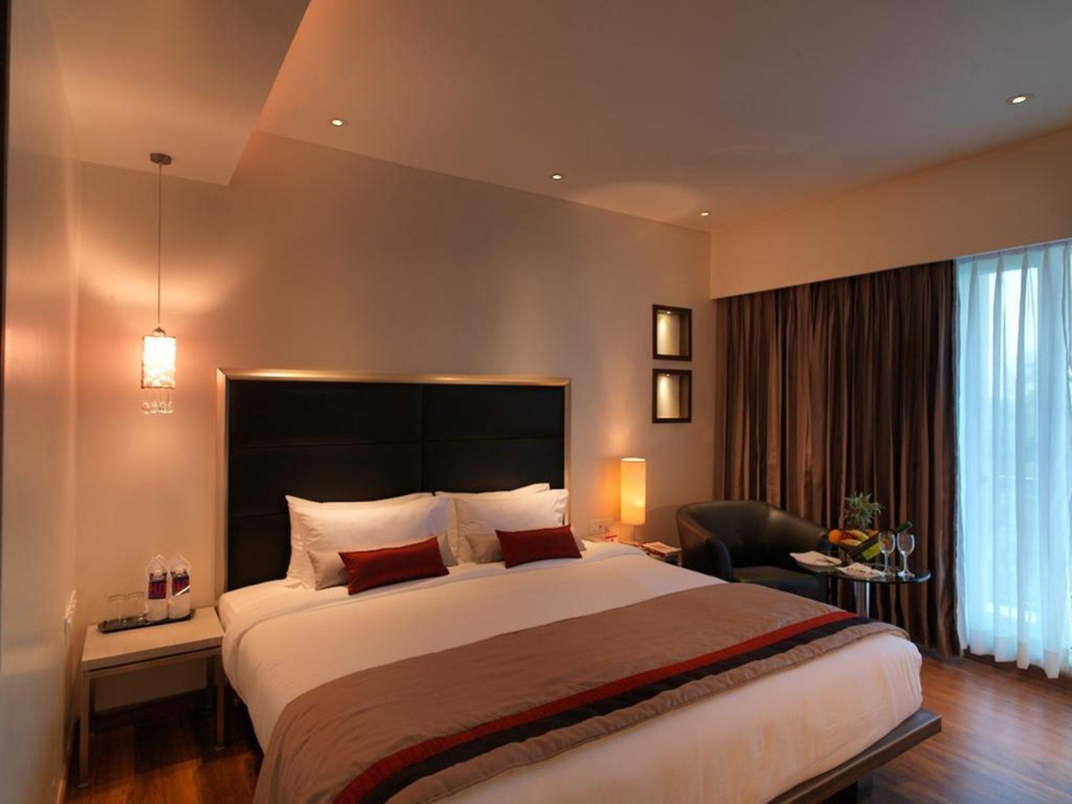 Spree Shivai Hotel Pune Pimpri-Chinchwad Экстерьер фото