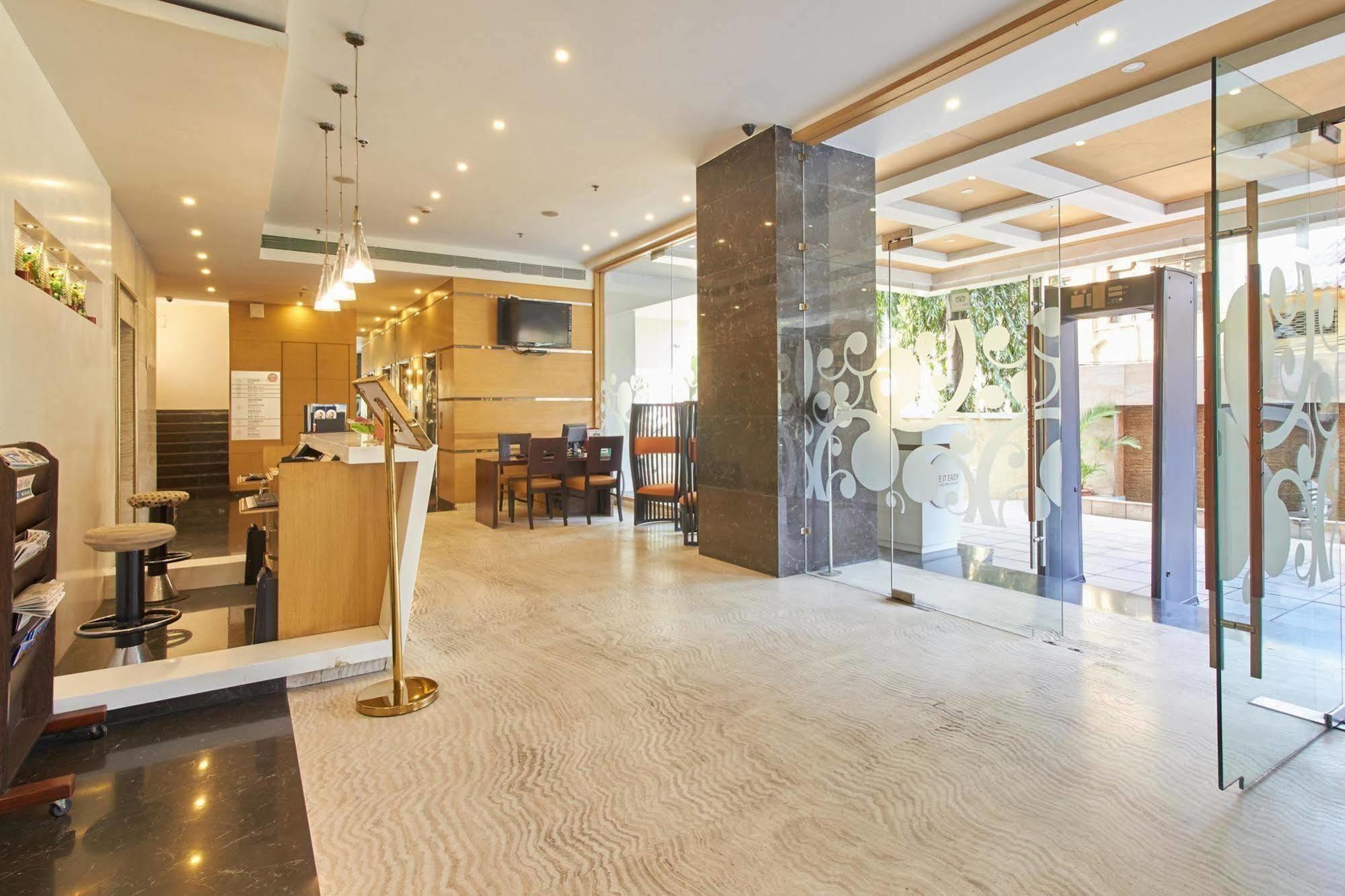 Spree Shivai Hotel Pune Pimpri-Chinchwad Экстерьер фото